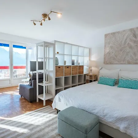 公寓 Terrace With & Mountain View